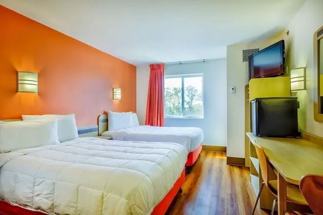 Motel 6 Burlington, ON - Toronto West - Oakville - Oda