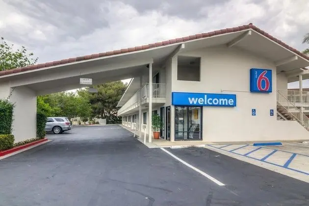 Motel 6 Camarillo, CA - Dış Mekan