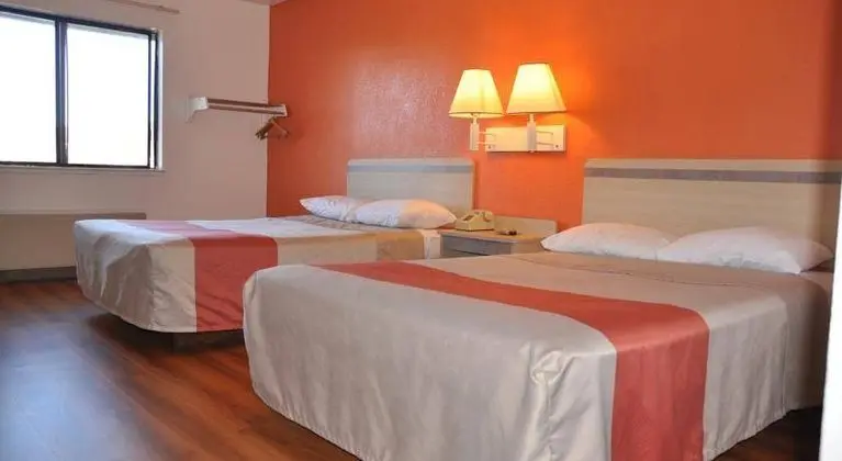 Motel 6 Cameron Park