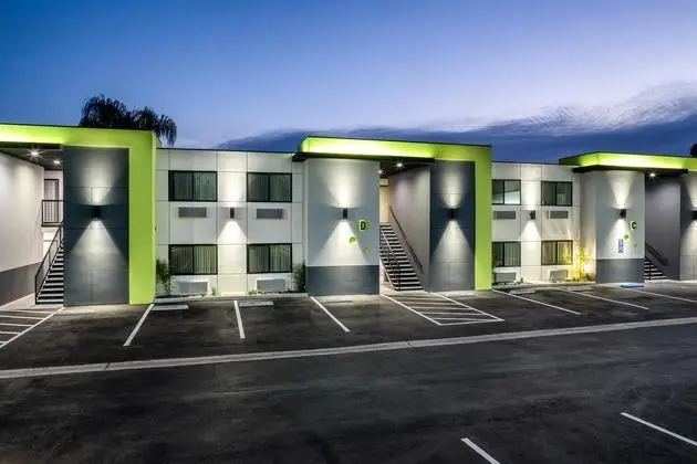 Motel 6 Canoga Park CA