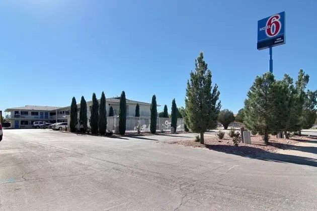 Motel 6 Carlsbad, NM - Öne Çıkan Resim