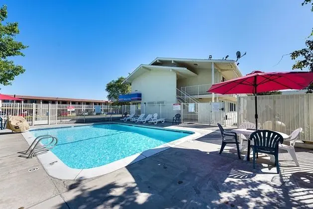 Motel 6 Carson City