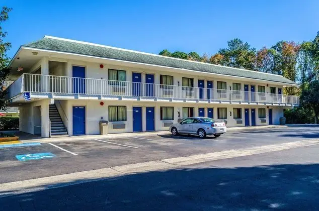 Motel 6 Charleston North - Dış Mekan
