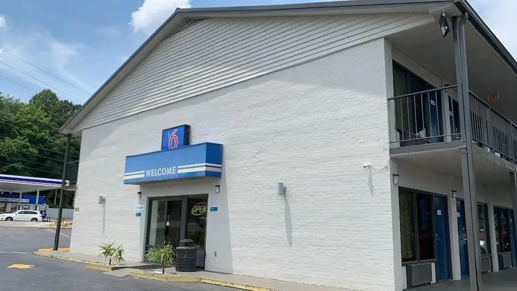 Motel 6 Dalton, GA - Dış Mekan