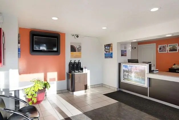 Motel 6 Denver, CO – Downtown - Yerinde Yemek
