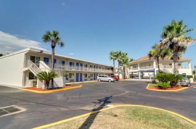 Motel 6 Destin, FL - Dış Mekan