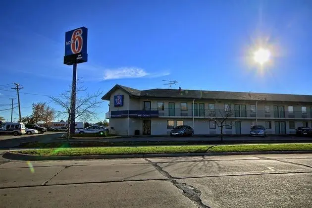 Motel 6 Detroit Northeast - Madison Heights