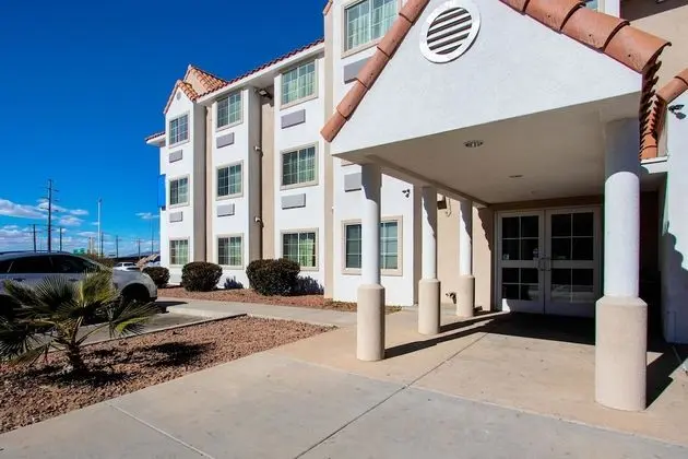 Motel 6 El Paso, TX - Southeast - Dış Mekan