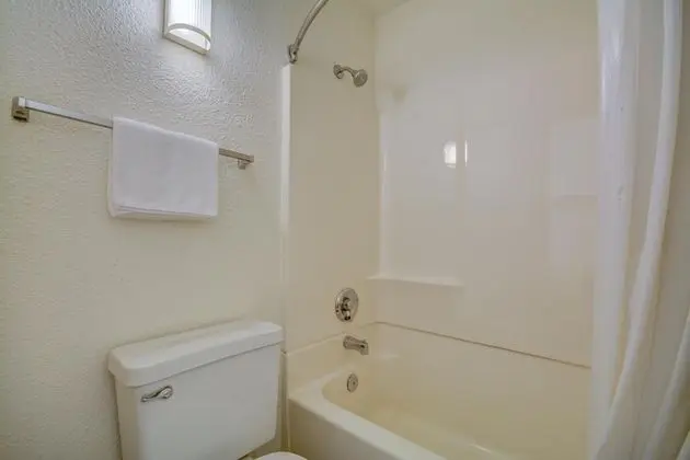 Motel 6 Everett, WA - South - Banyo Tipleri