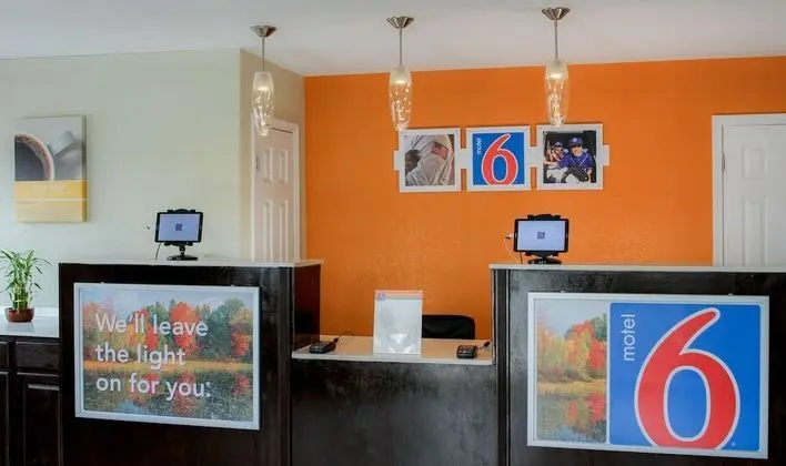Motel 6 Falls Church, VA - Arlington Boulevard