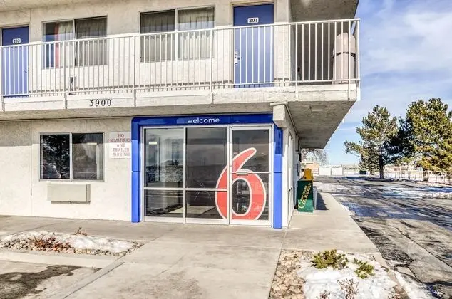 Motel 6 Fort Collins, CO - Dış Mekan