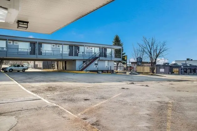 Motel 6 Fort St. John, BC - Dış Mekan