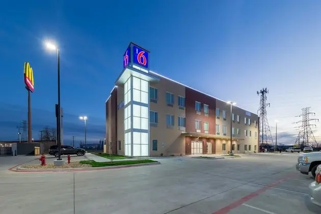 Motel 6 Fort Worth, TX - Fort Worth Saginaw