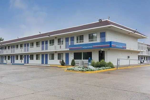 Motel 6 Fredericksburg, VA - North - Dış Mekanlar