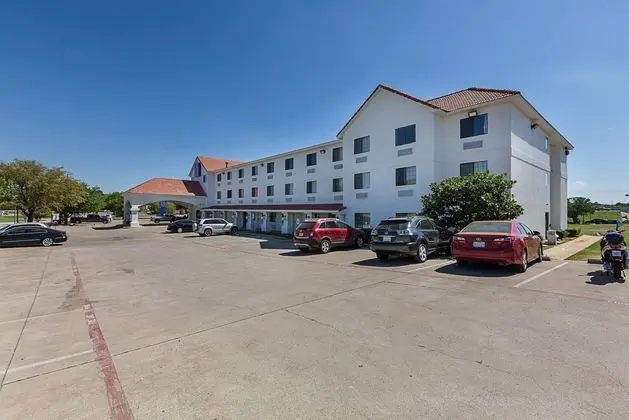 Motel 6 Ft Worth - Bedford, TX - Dış Mekan
