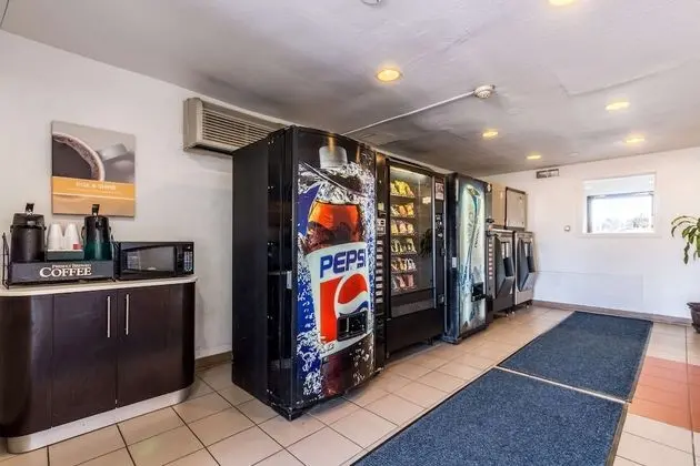Motel 6 Garland, TX - Dallas - Lobi