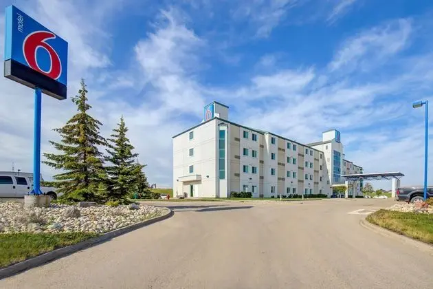 Motel 6 Grande Prairie