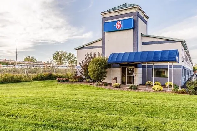 Motel 6 Green Bay - Lambeau