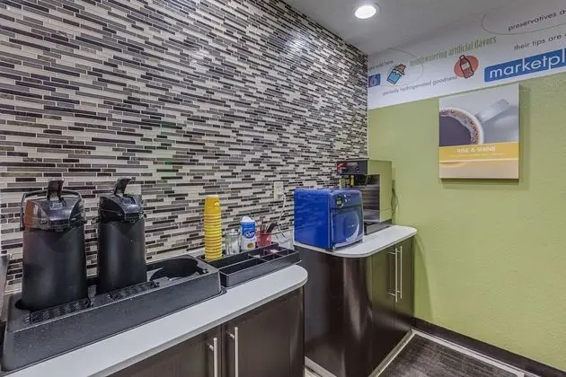 Motel 6 Greenville - Simpsonville - İkramlar