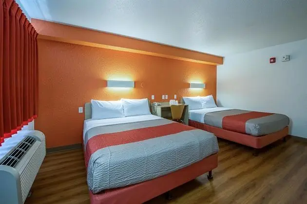 Motel 6 Hammond - Chicago Area