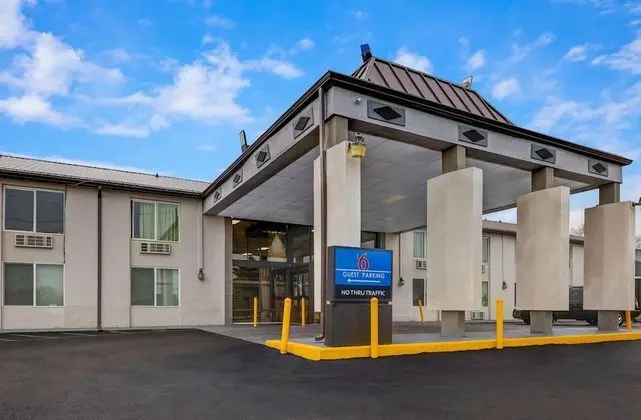Motel 6 Indianapolis, IN - Dış Mekan