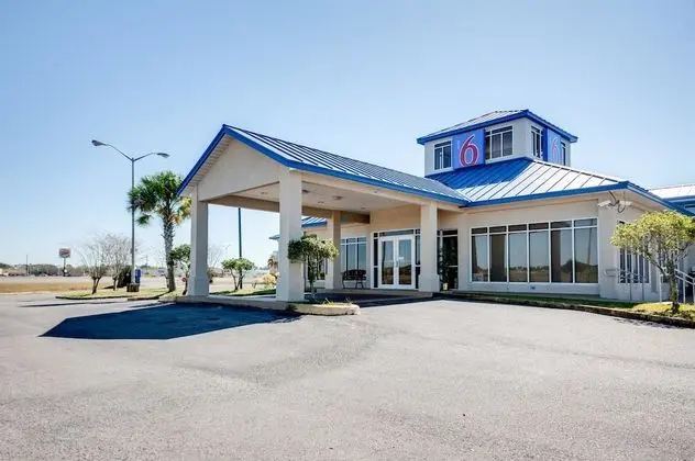 Motel 6 Jennings, LA - Dış Mekan