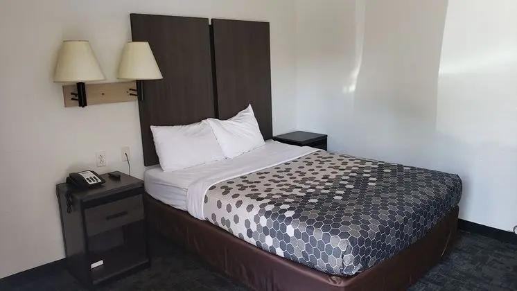 Motel 6 Jonesboro, AR - Oda