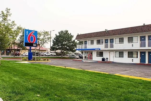 Motel 6 Kalispell, MT - Dış Mekan