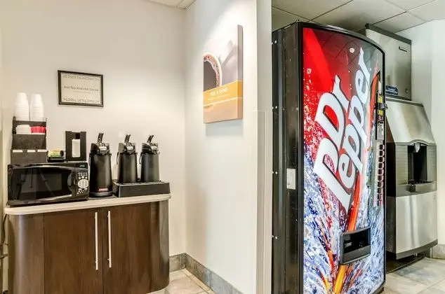 Motel 6 Kearney, NE - Yerinde Yemek