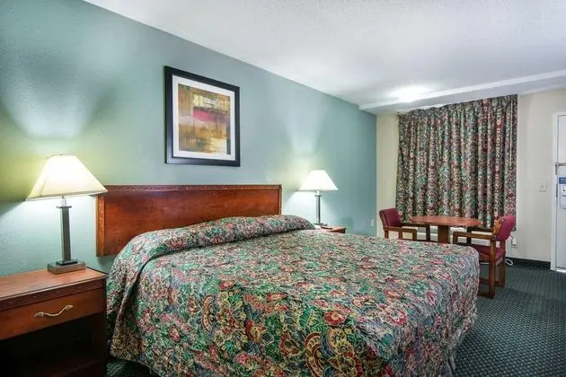 Motel 6