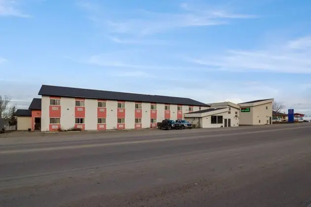 Motel 6 Kerrobert, SK - Öne Çıkan Resim