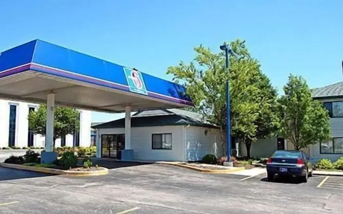 Motel 6 Kokomo, IN - Dış Mekan