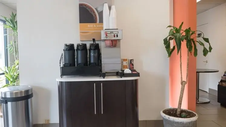 Motel 6 Lafayette, IN - Yerinde Yemek