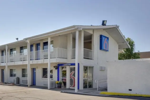 Motel 6 Lakewood, CO - Denver - Öne Çıkan Resim