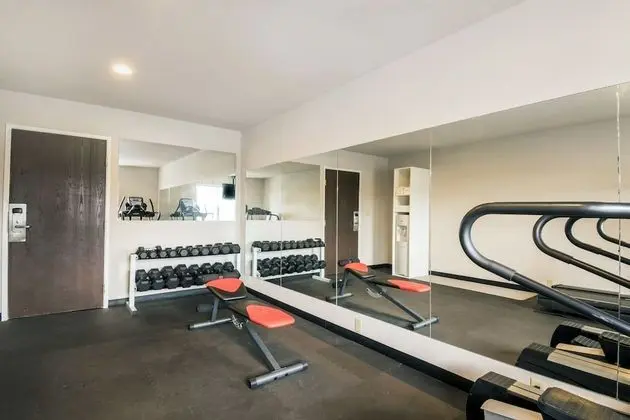 Motel 6 Lancaster, PA - Fitness