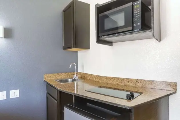 Motel 6 Laredo, TX - Airport - Oda