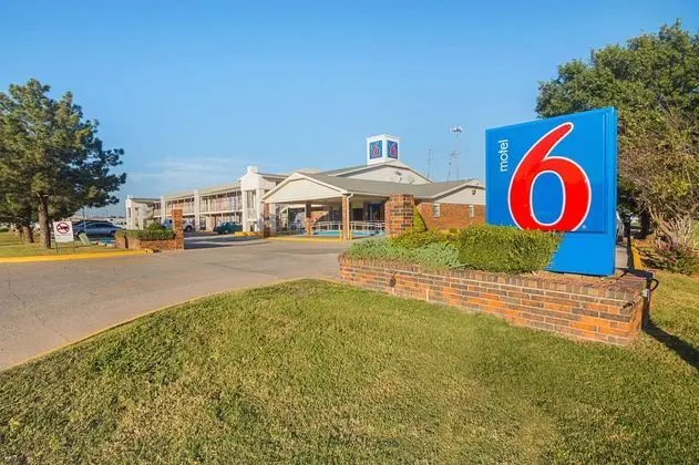 Motel 6 Lawton, OK - Öne Çıkan Resim