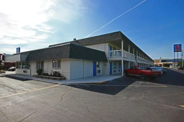Motel 6 Lima, OH - Dış Mekan