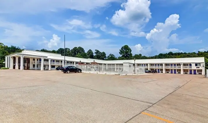 Motel 6 Lindale, TX - Dış Mekan