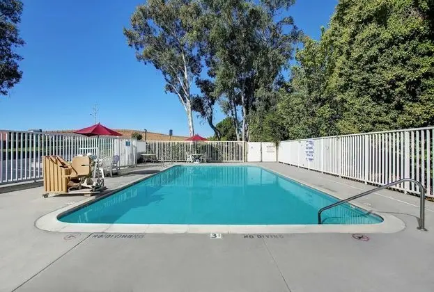 Motel 6 Livermore, CA