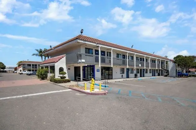 Motel 6 Lompoc, CA - Dış Mekan