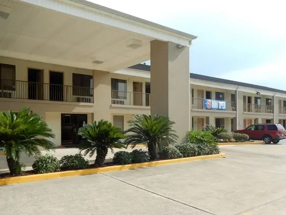 Motel 6 Luling, LA
