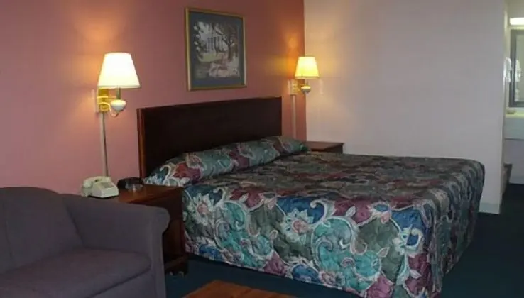 Motel 6 Madisonville, KY - Morton’s Gap - Oda