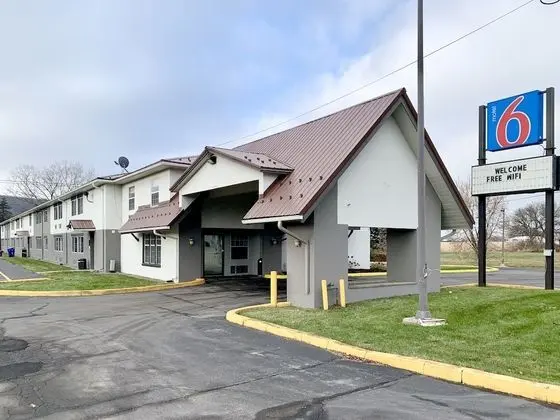 Motel 6 McGraw, NY - Cortland - Dış Mekan