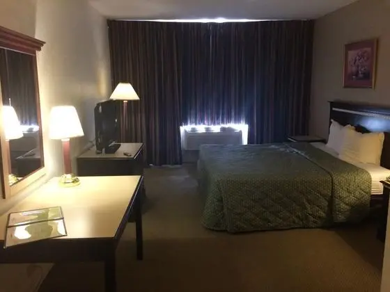 Motel 6 Melrose Park