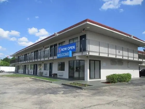 Motel 6 Meridian, MS - Dış Mekan