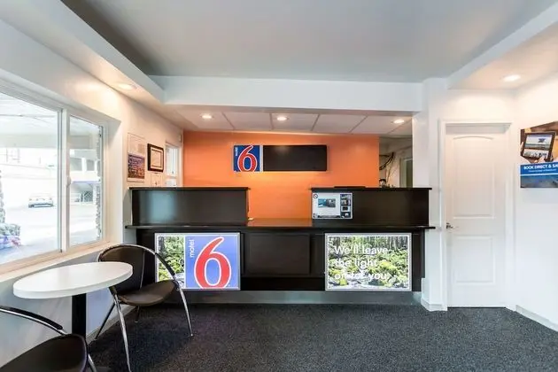 Motel 6 Missoula, MT - University - Lobi