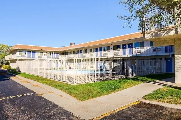 Motel 6 Mitchell, SD - Dış Mekan