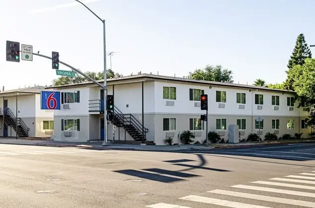 Motel 6 Modesto - Downtown