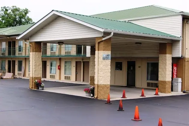 Motel 6 Monteagle TN